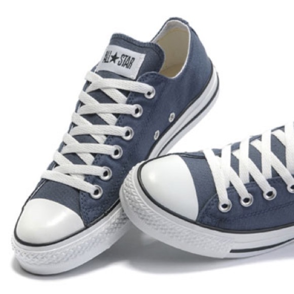 converse gray low top